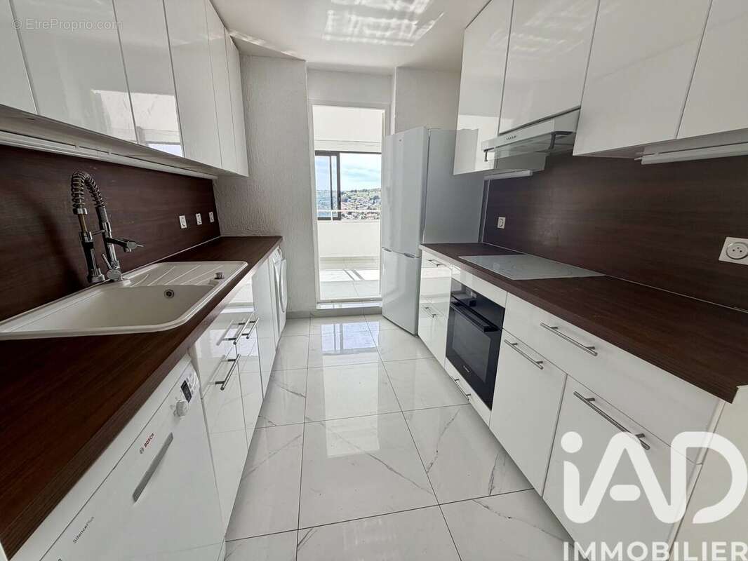 Photo 3 - Appartement à MARSEILLE-13E
