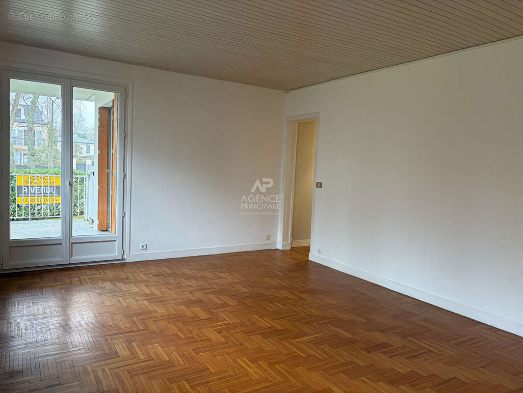 Appartement à MAISONS-LAFFITTE