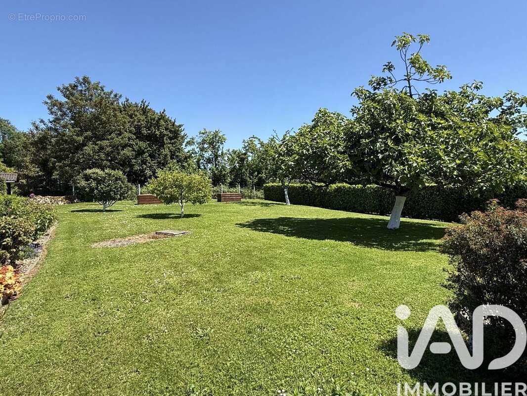 Maison 145 m² à Beaussais  - photo 4