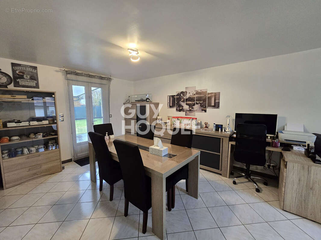 Maison à MILLY-LA-FORET