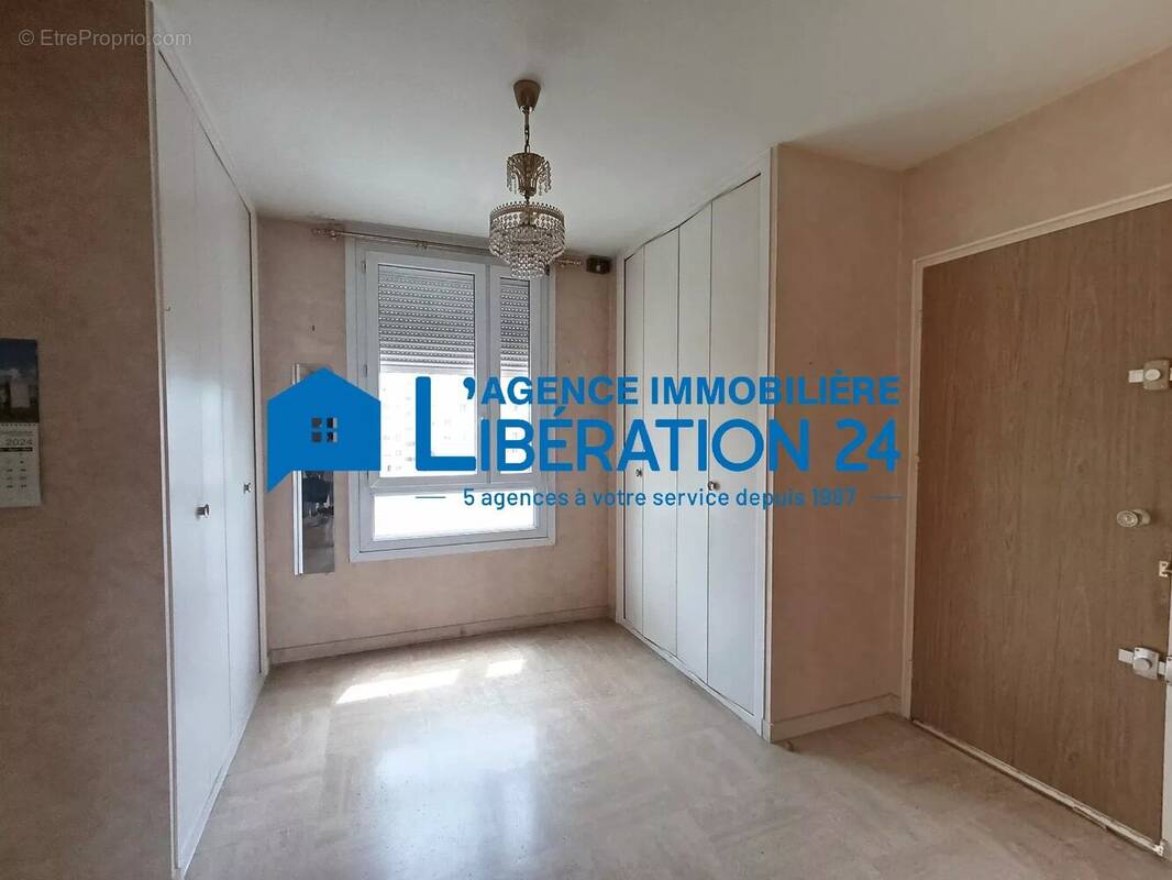 Appartement à SAINT-ETIENNE