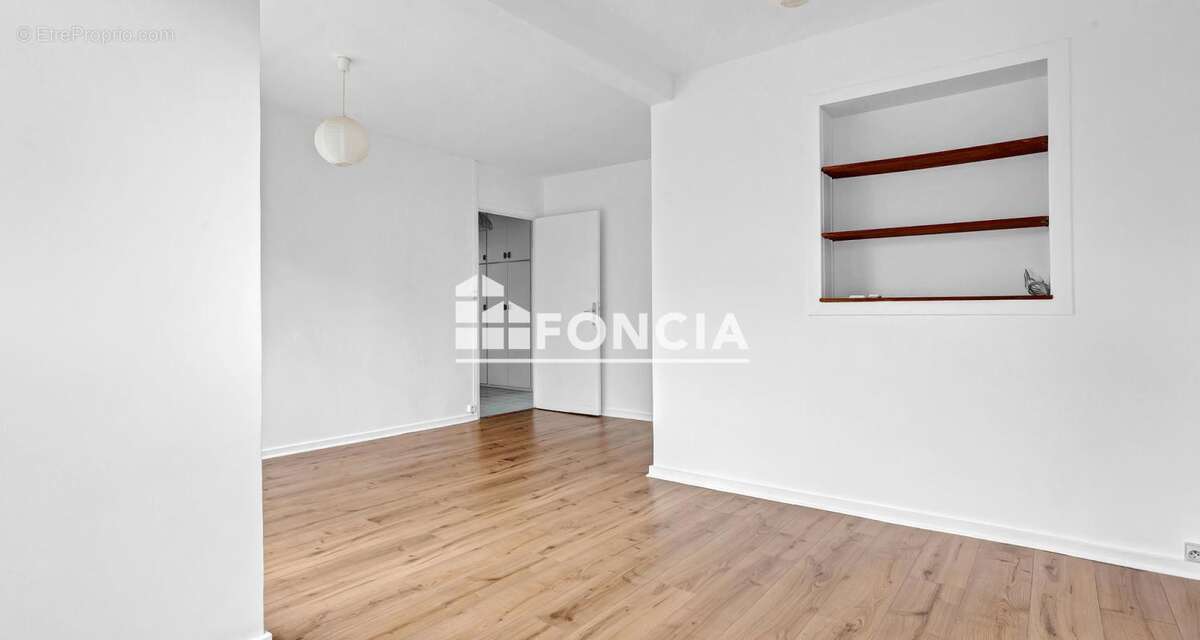 Appartement à SAVIGNY-SUR-ORGE