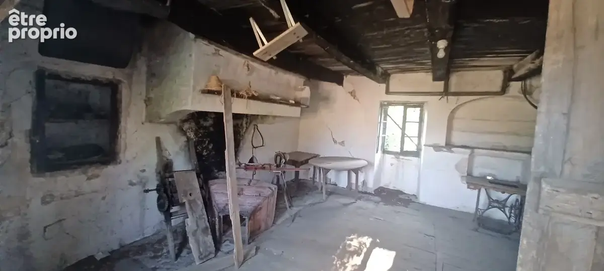 Ancien corps de ferme A RENOVER - photo 7