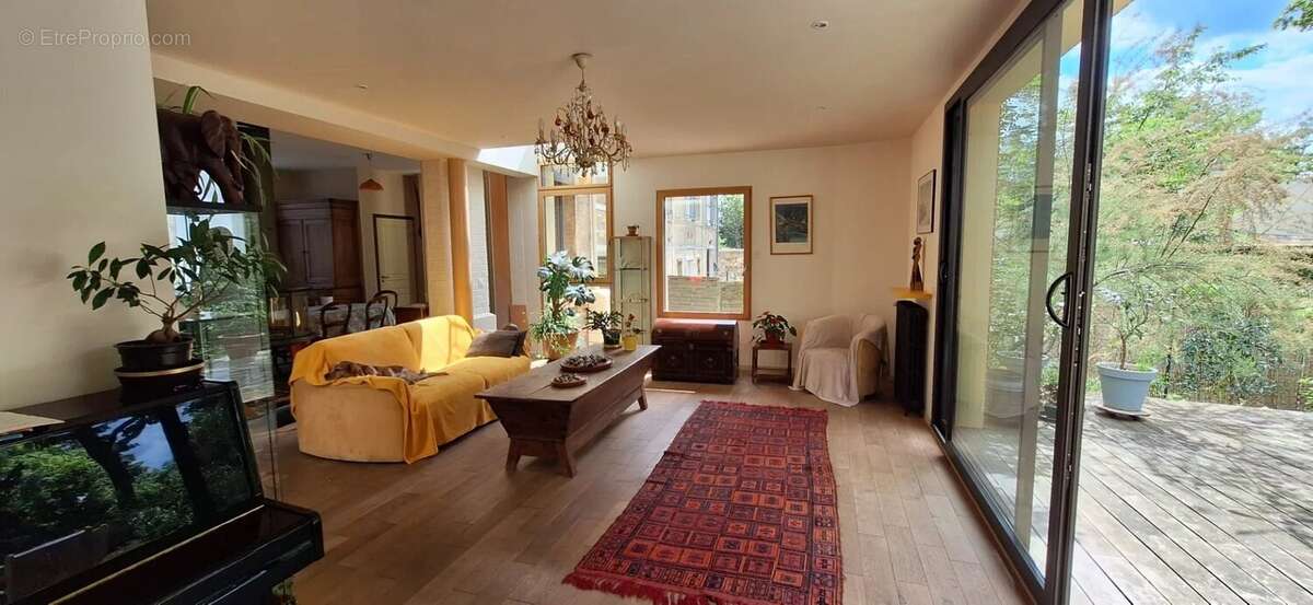 Maison à CROISSY-SUR-SEINE