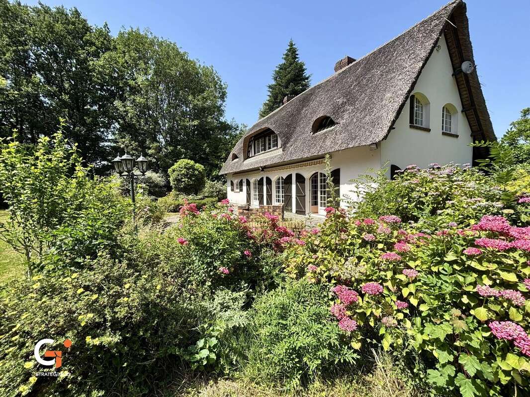 Charmant cottage de 210 m² à Bihorel - photo 20
