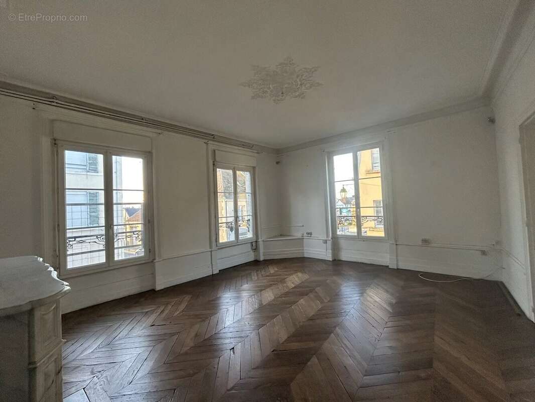 Appartement à MORTAGNE-AU-PERCHE