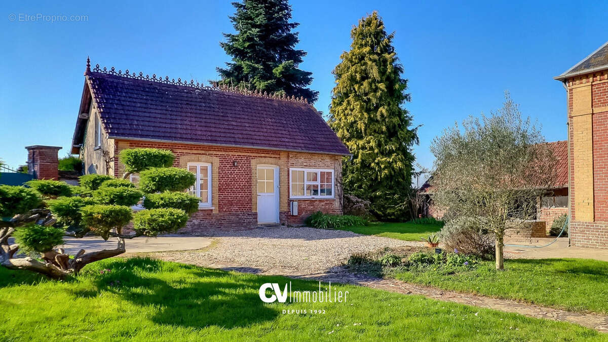 Maison à AILLY