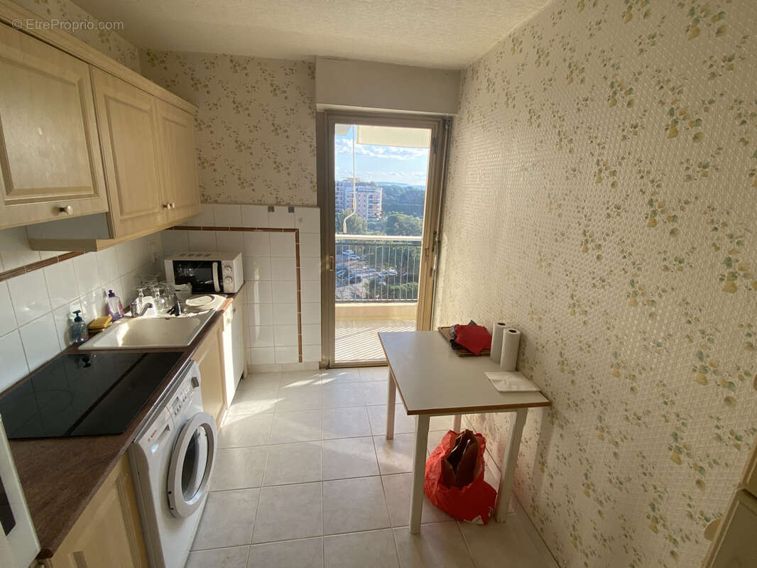 Appartement à MANDELIEU-LA-NAPOULE