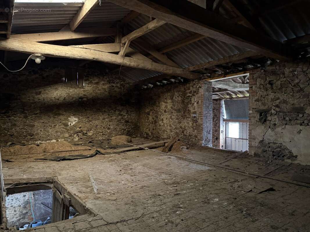 Maison à SAINT-PAUL-DU-BOIS