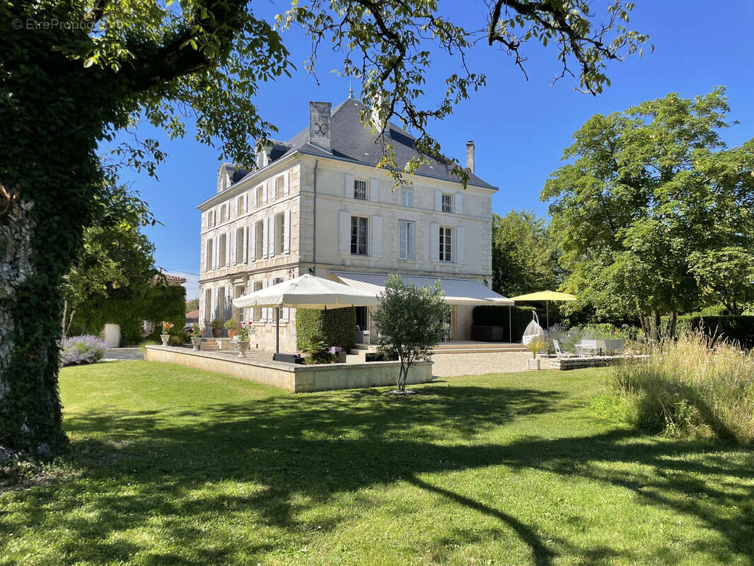 Maison à LA ROCHEFOUCAULD