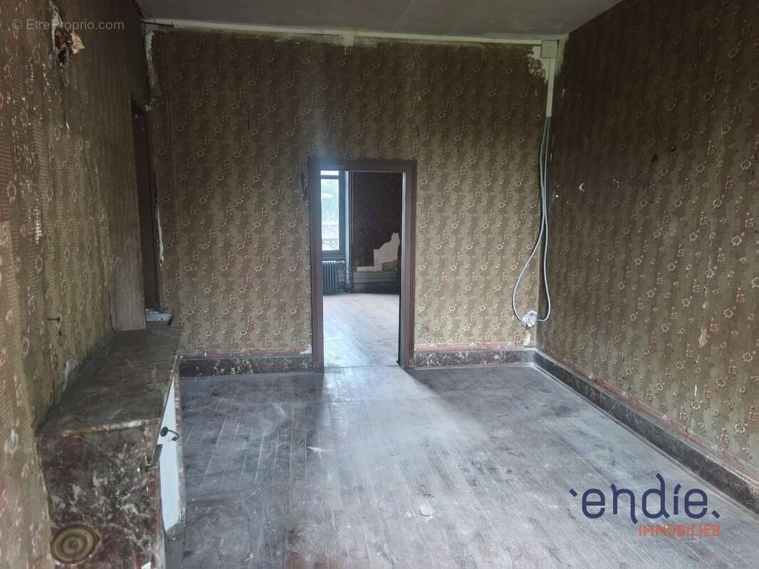 Maison à COSNE-D'ALLIER