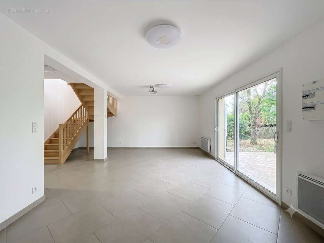 BALMA proche centre ville, Maison récente T5 155 m² - photo 3