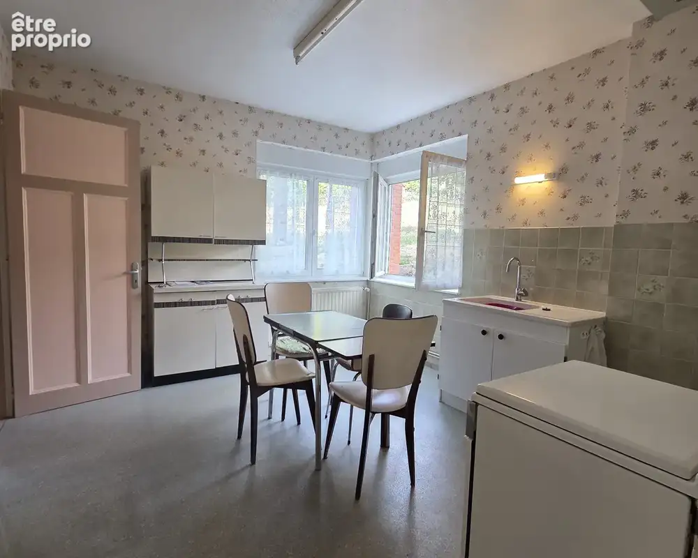 Cornimont – Maison Mitoyenne 3 Chambres, Jardin, Garage - photo 8