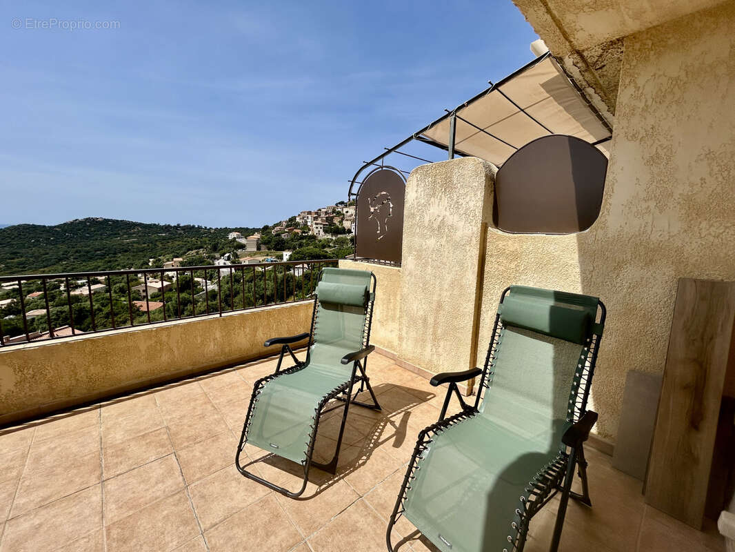 Appartement à LUMIO