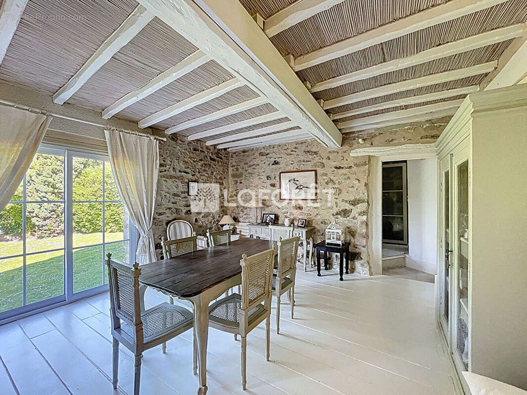 Maison à LUZARCHES