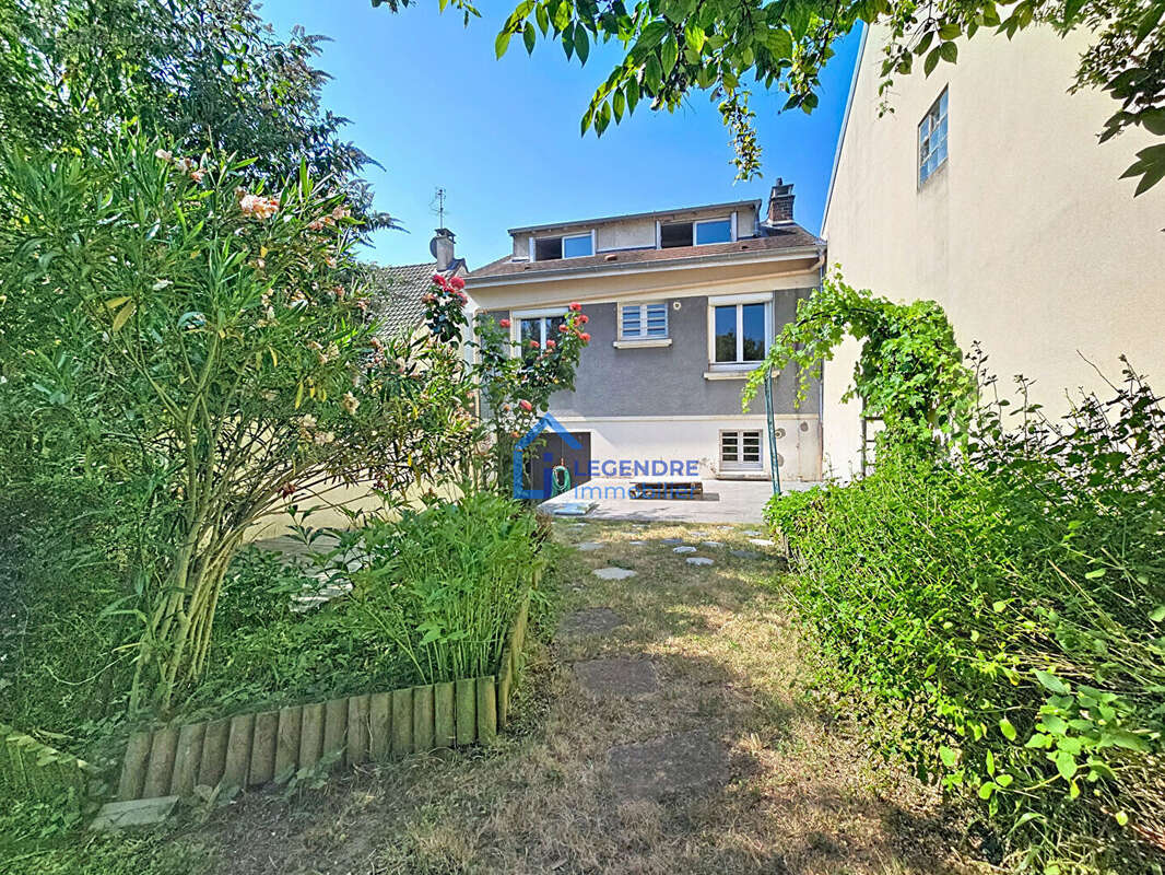 Maison à CORMEILLES-EN-PARISIS