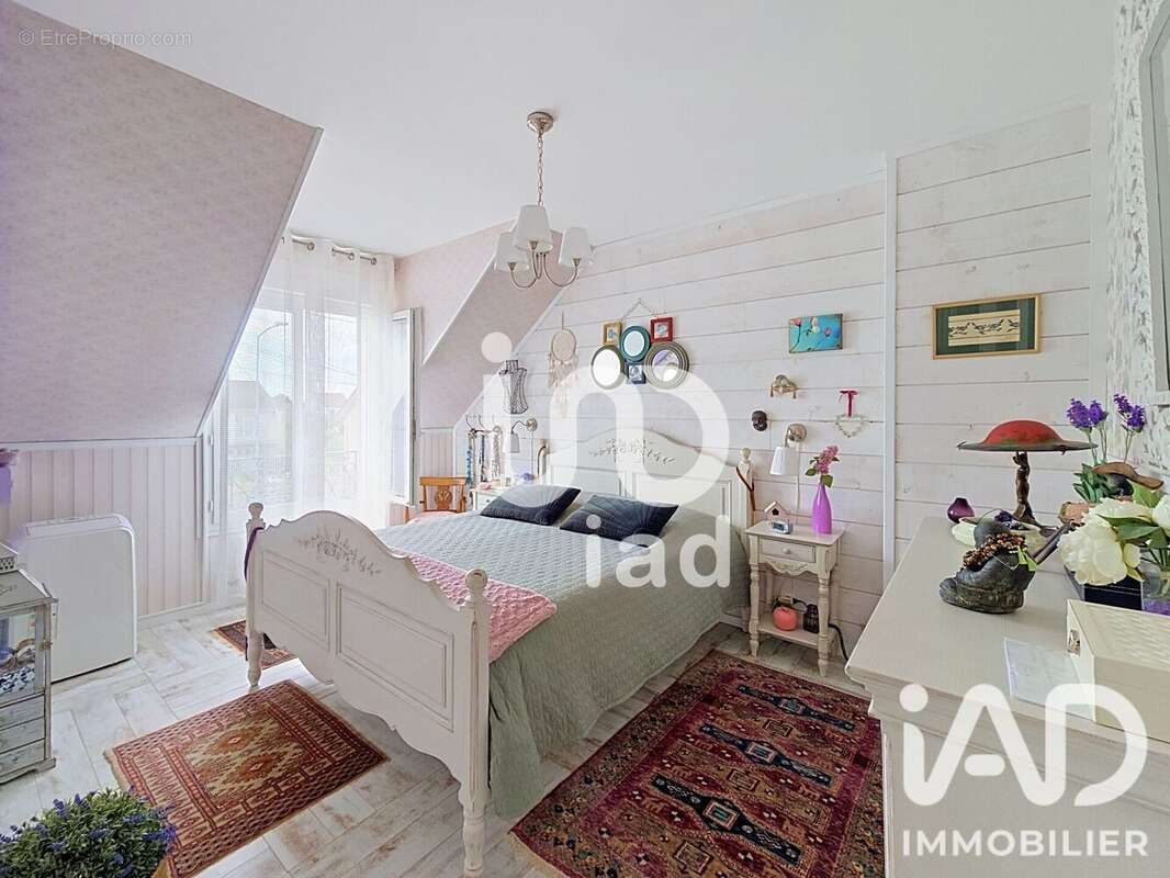 Photo 9 - Maison à PONTAULT-COMBAULT