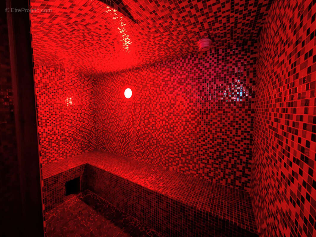 Appartement à LES CHAPELLES