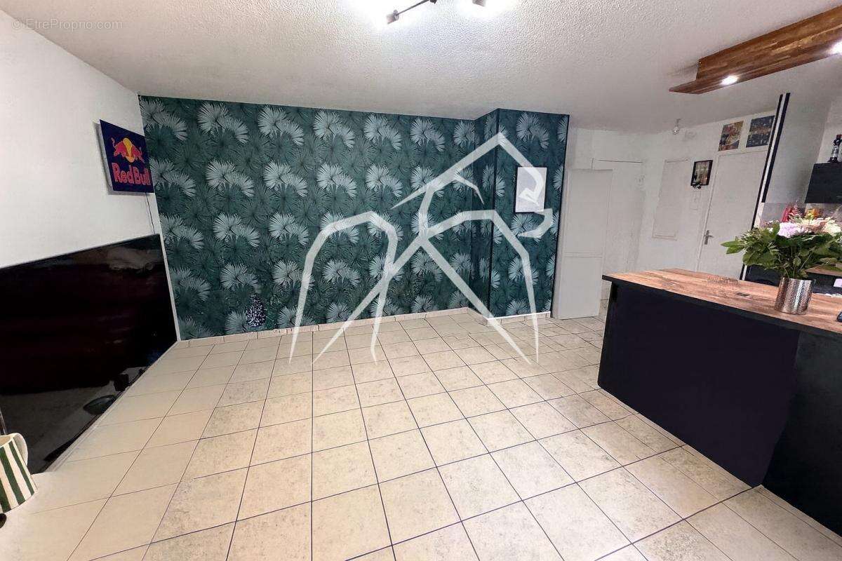 Appartement à DEVILLE-LES-ROUEN