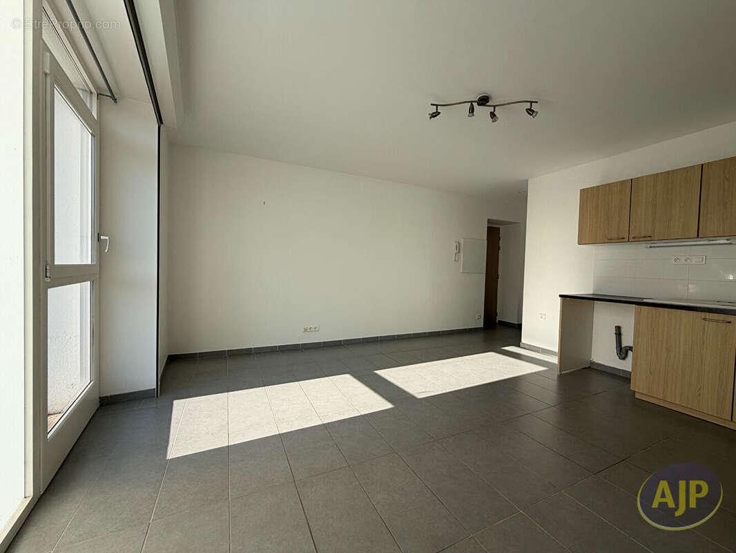 Appartement  plain-pied à Gemozac - photo 2