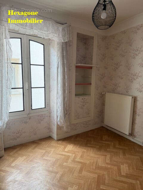 Maison à NEUVY-SUR-LOIRE