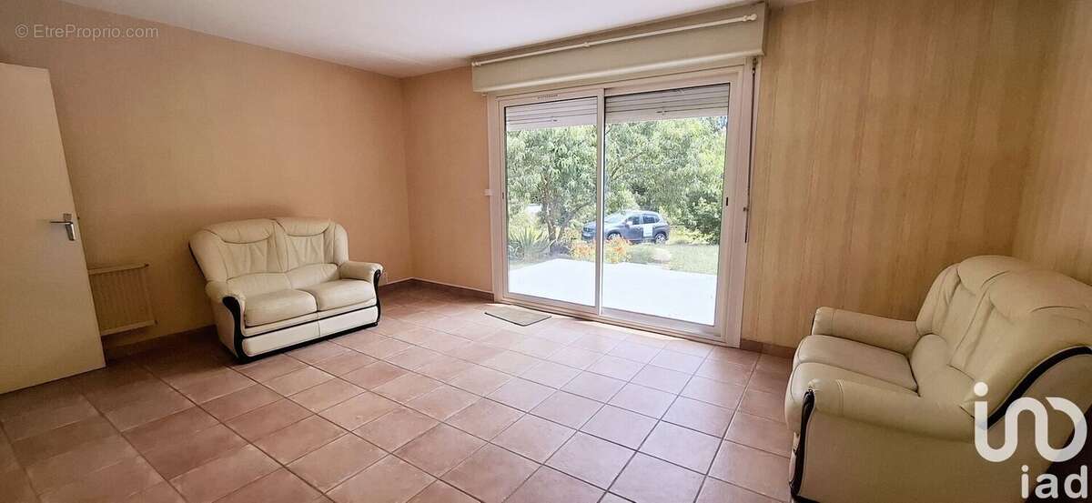 Photo 3 - Maison à THURE