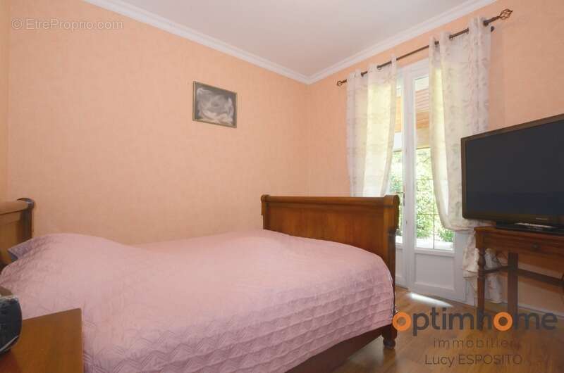  Propriété exceptionnelle avec étang privé sur plus de 1,7 hectare – Mazerolles, Charente  - photo 13