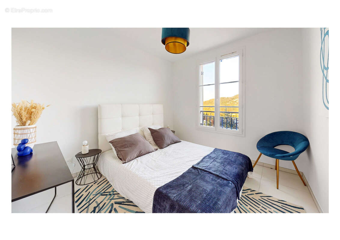 Maison à LA GARDE-FREINET