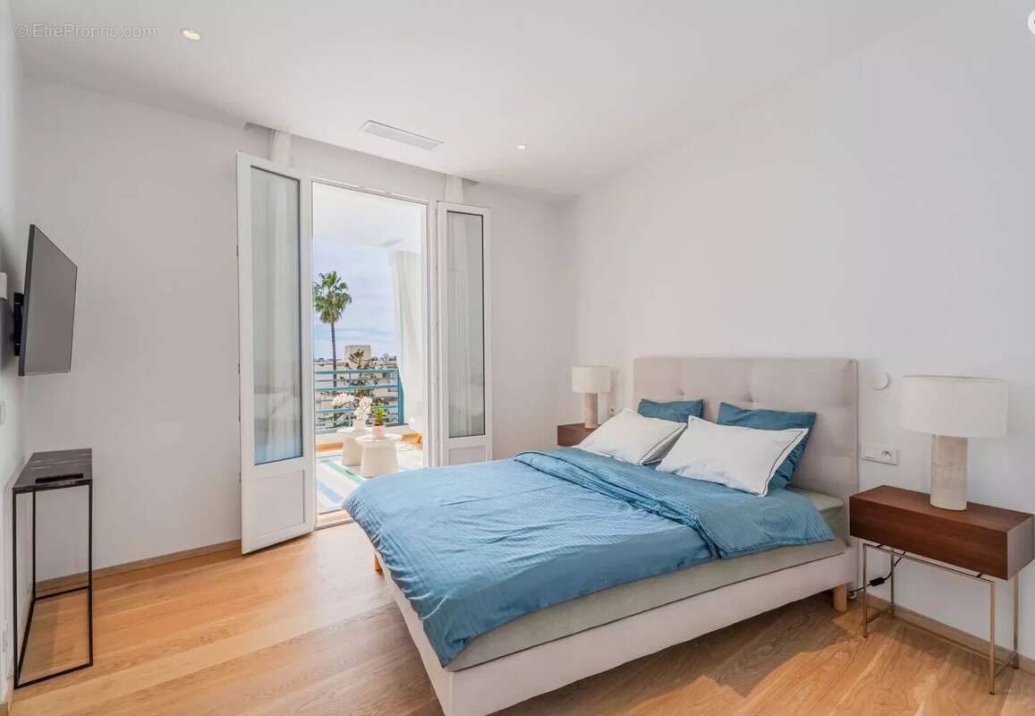 Appartement à BEAULIEU-SUR-MER