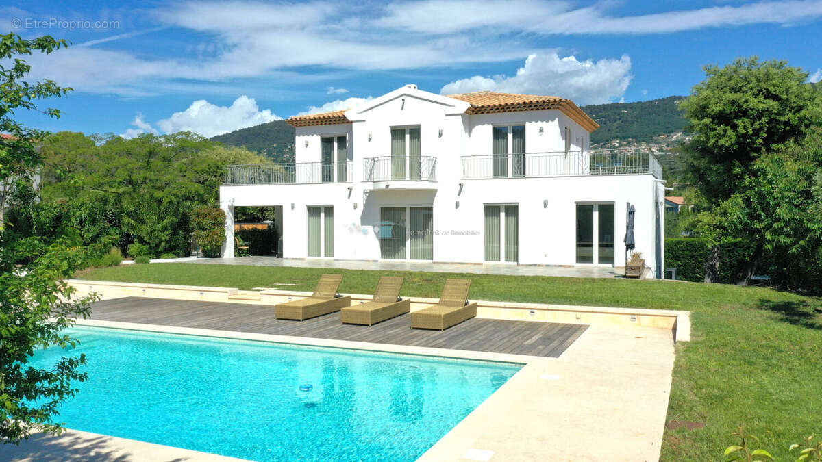 Villa contemporaine 200 m² jardin de 2500 m² avec piscine peymeinade - photo 2