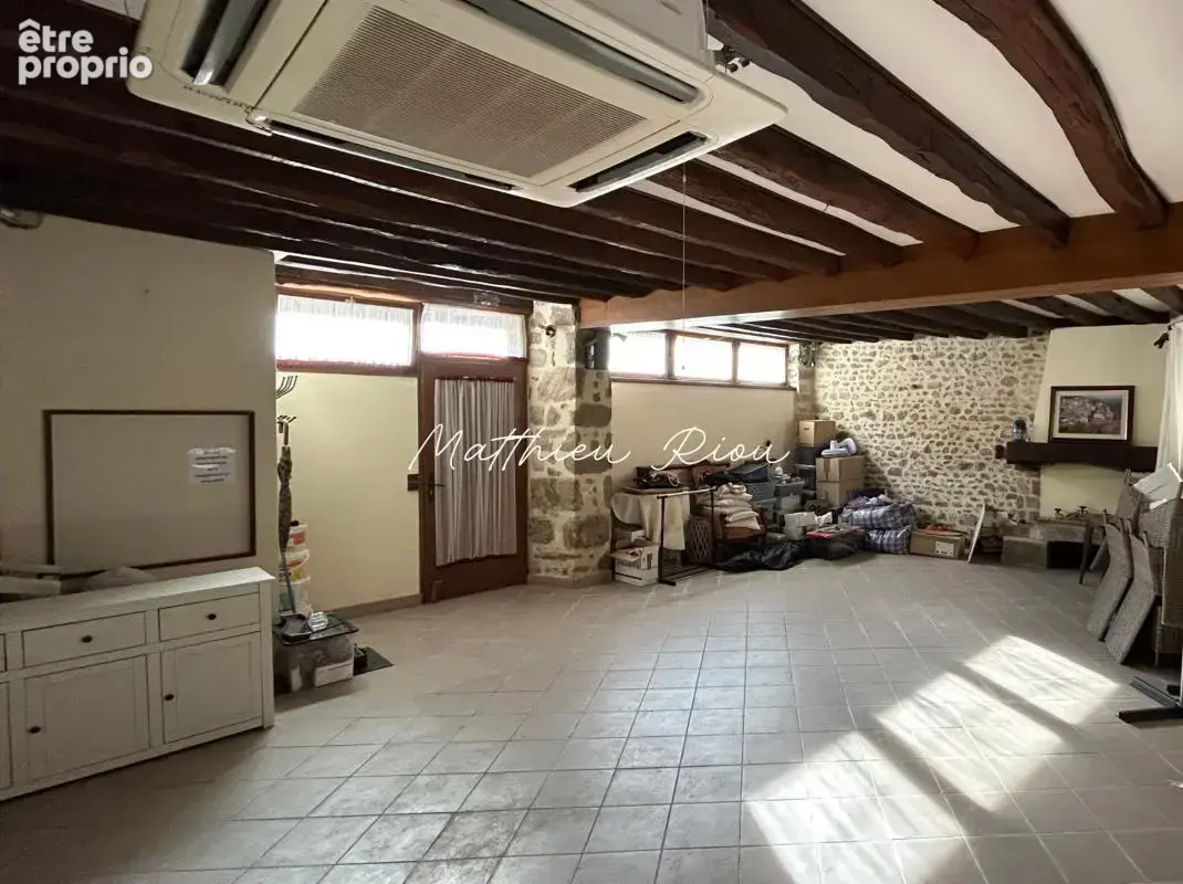 Locaux/Biens immobiliers - photo 5