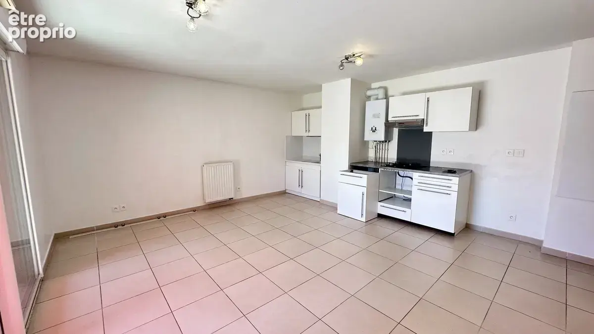 Appartement 3 pièces 63 m² à vendre à Hyeres (83400) - photo 3