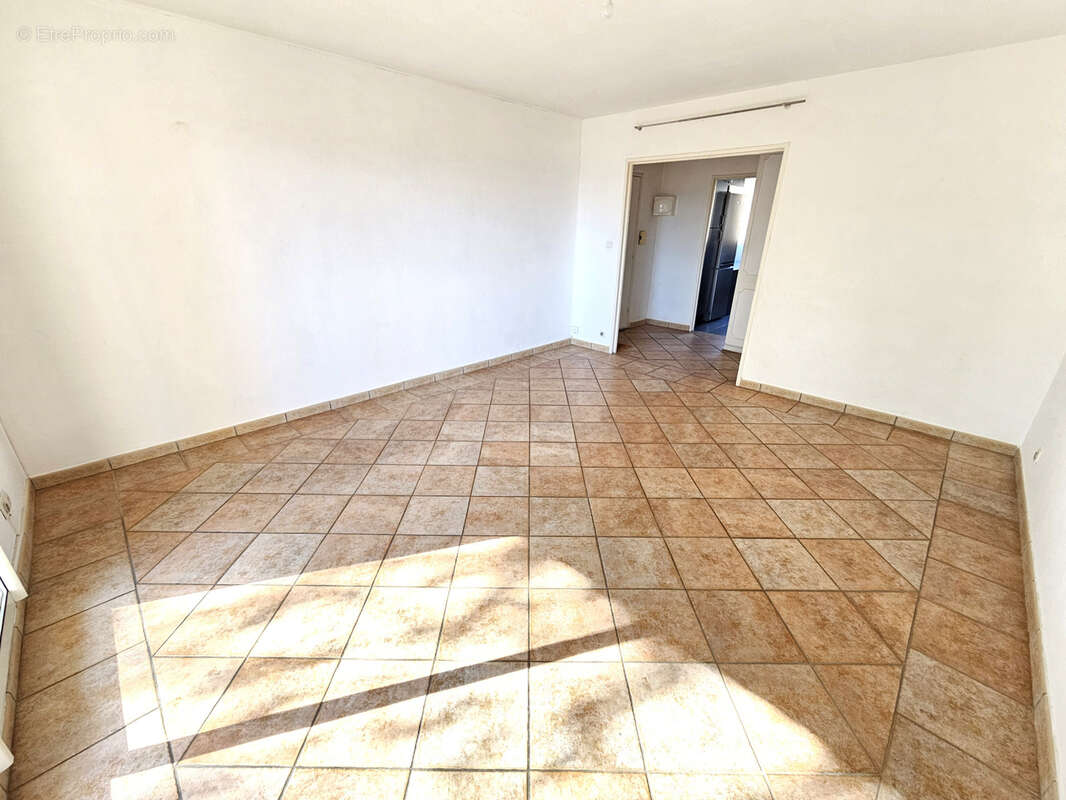 Appartement à HYERES