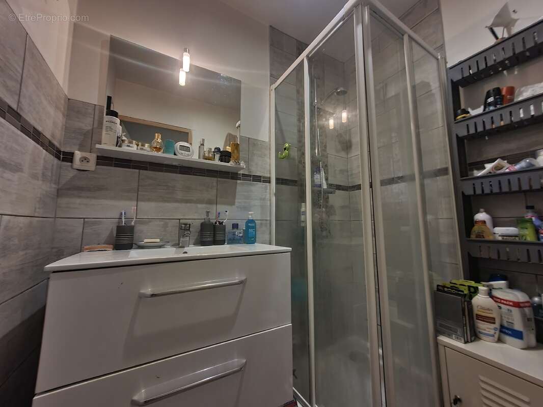 Maison 150 m² à Pusignan  - photo 10