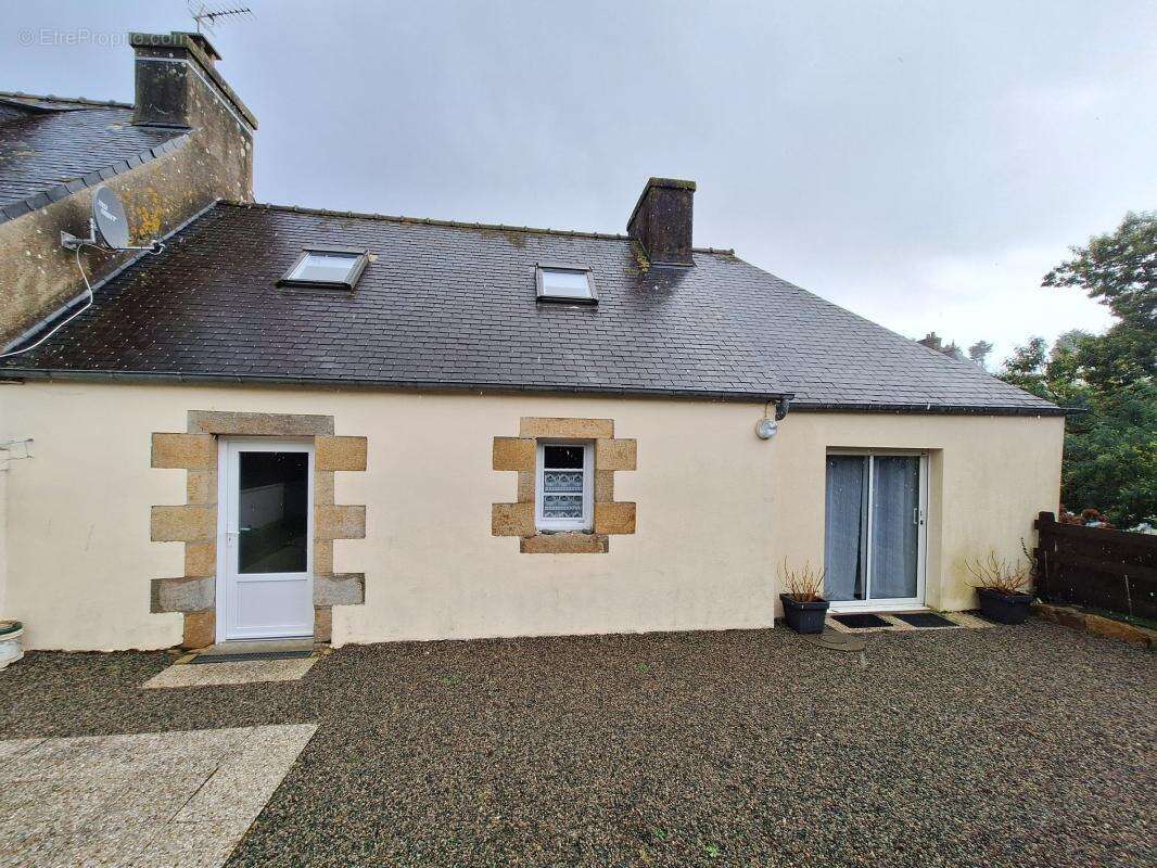 Maison à PLOUEZOC'H