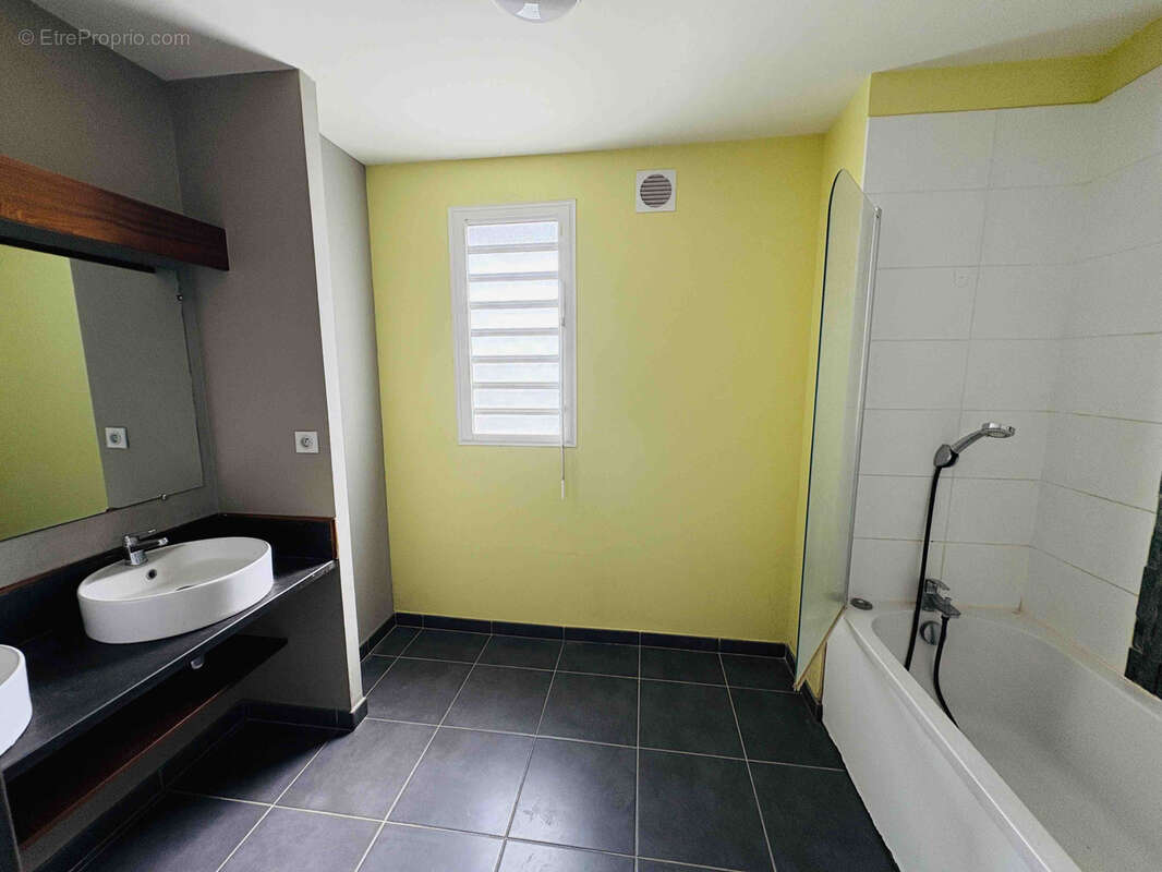 Appartement à SAINT-LEU