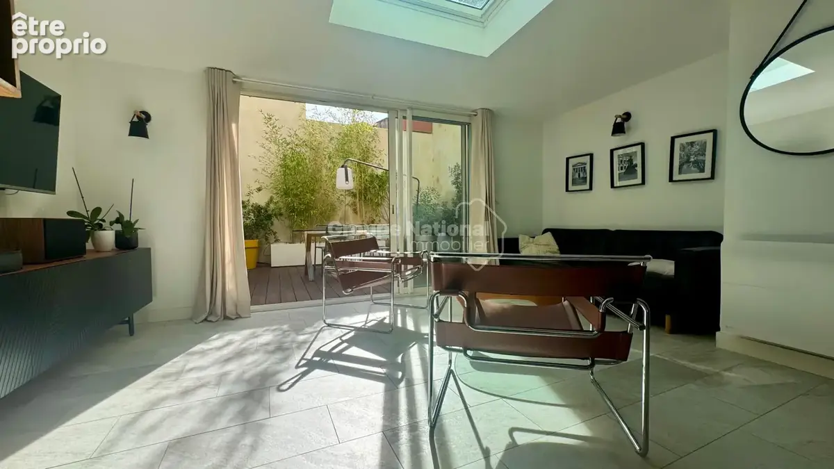 Maison en triplex de 87 m² avec terrasse - Quartier Vauban / Gambetta - photo 2
