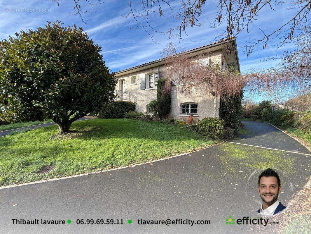 Maison à LA COURONNE