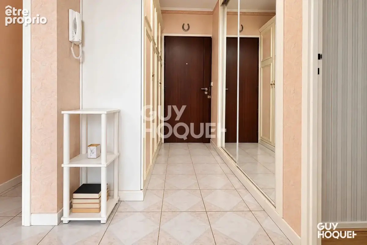 2/3 pièces 61 m² + parking et cave - photo 4