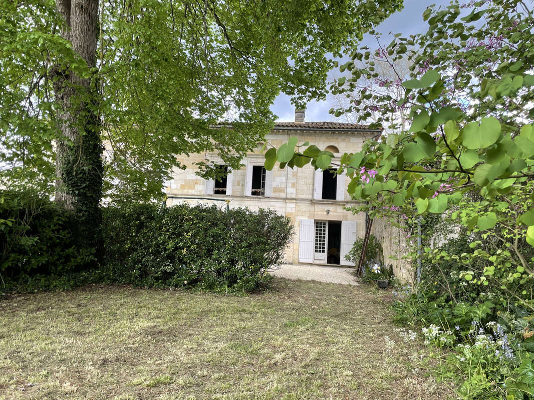 Maison à SAINTE-TERRE