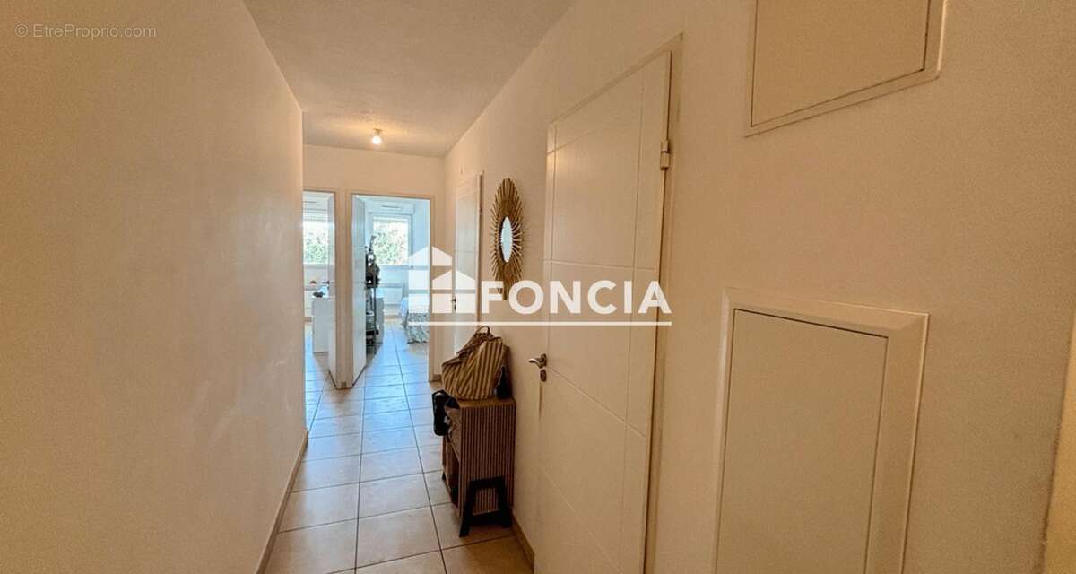 Garand appartement f3 au dernier etage d'une petite residence - photo 9