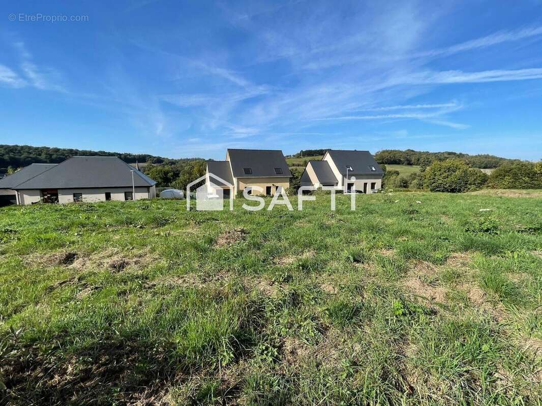 Photo 2 - Terrain à RY