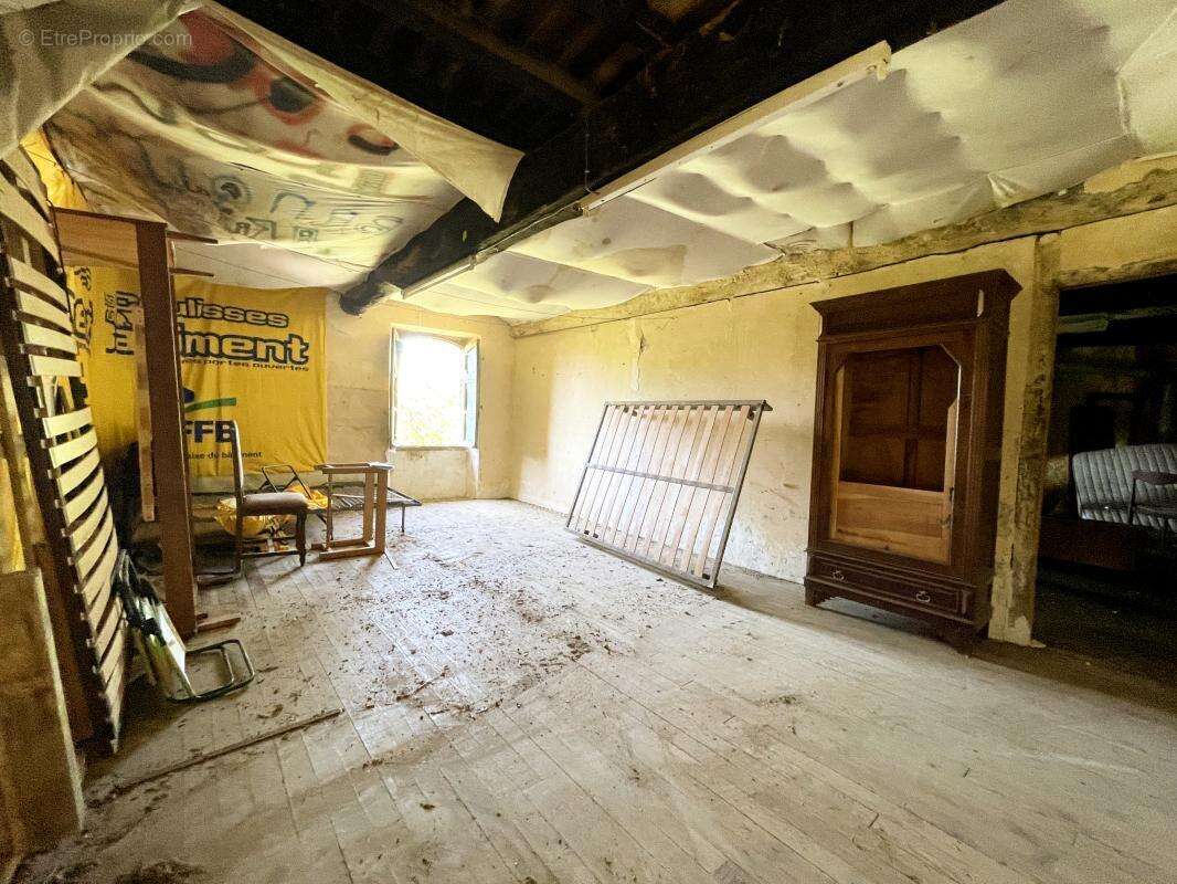 Maison à BEZAC