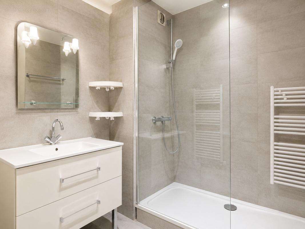 Appartement à LA RAVOIRE