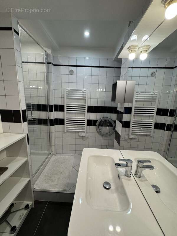 Appartement à TROUVILLE-SUR-MER