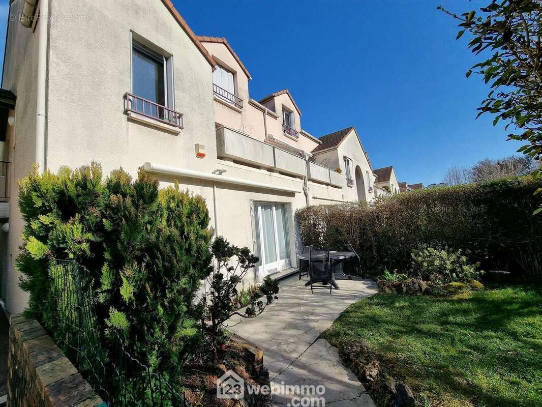 Appartement à CHOISY-LE-ROI