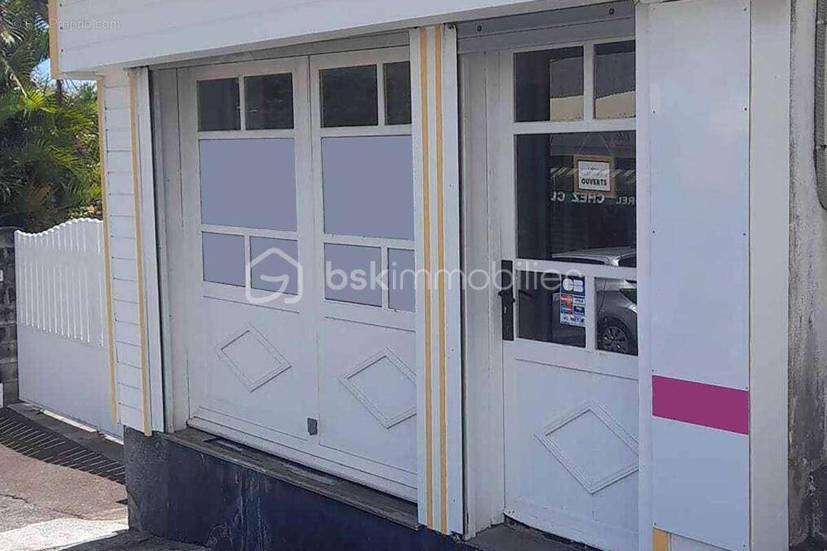 Commerce à SAINT-JOSEPH