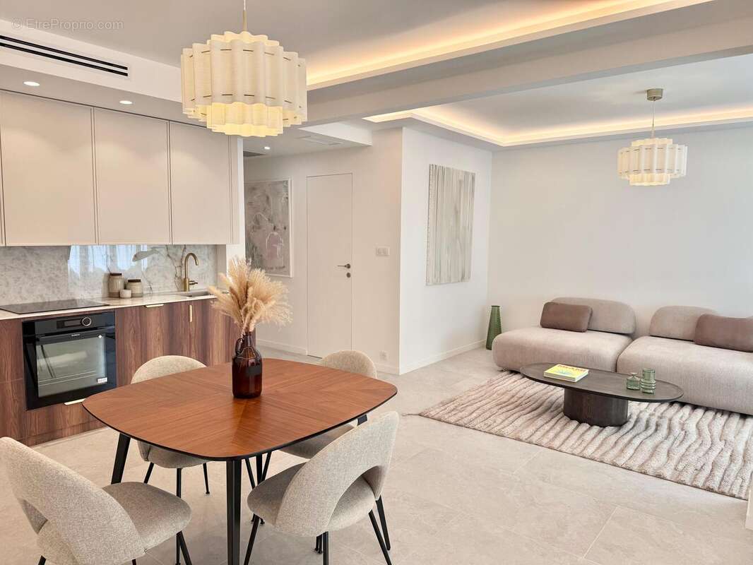 Photo 2 - Appartement à NICE