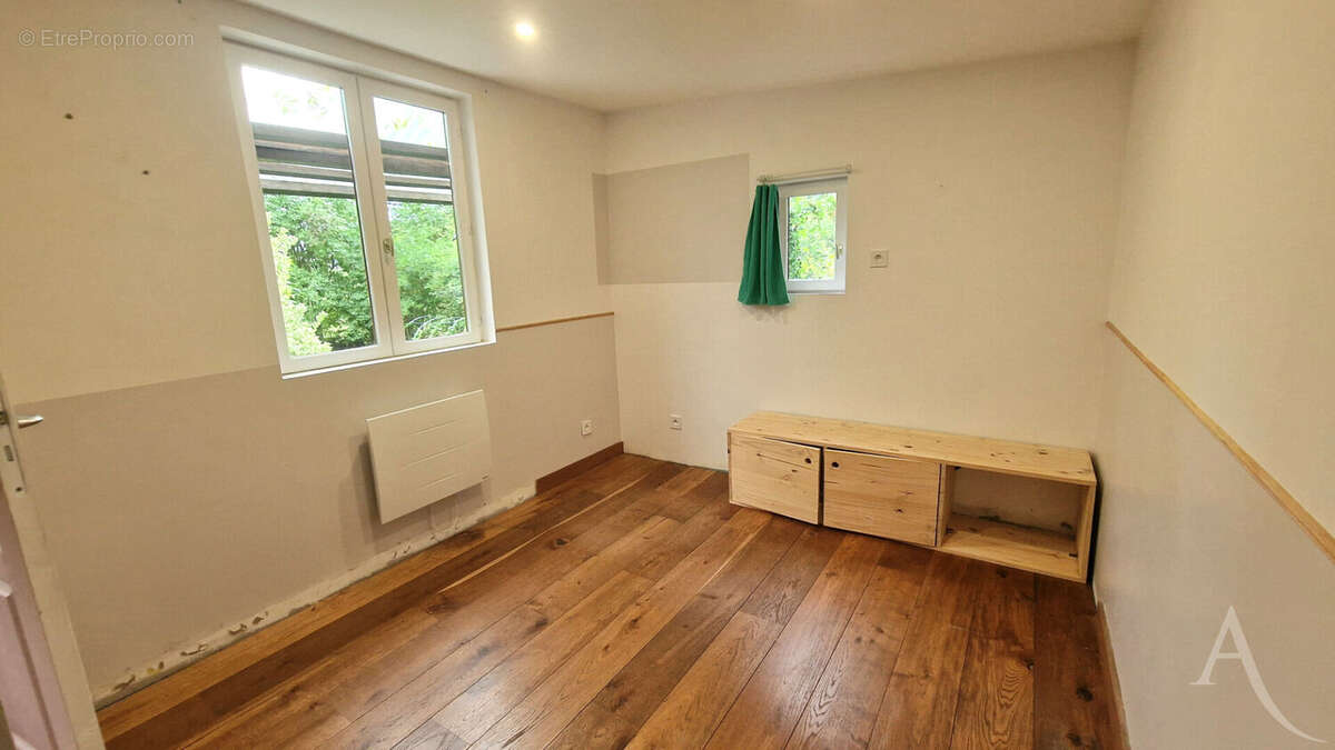 Maison à BREUIL-BOIS-ROBERT