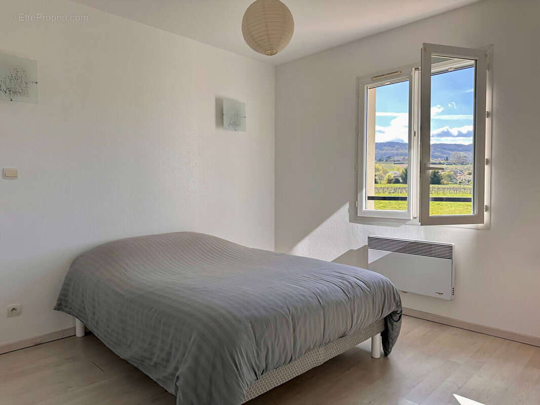 Maison à POUILLY-LE-MONIAL